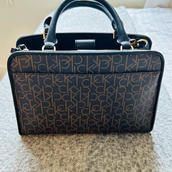 NWT Calvin Klein Black and Brown Margo Logo Satchel with Gold Accents - Picture 2 of 4